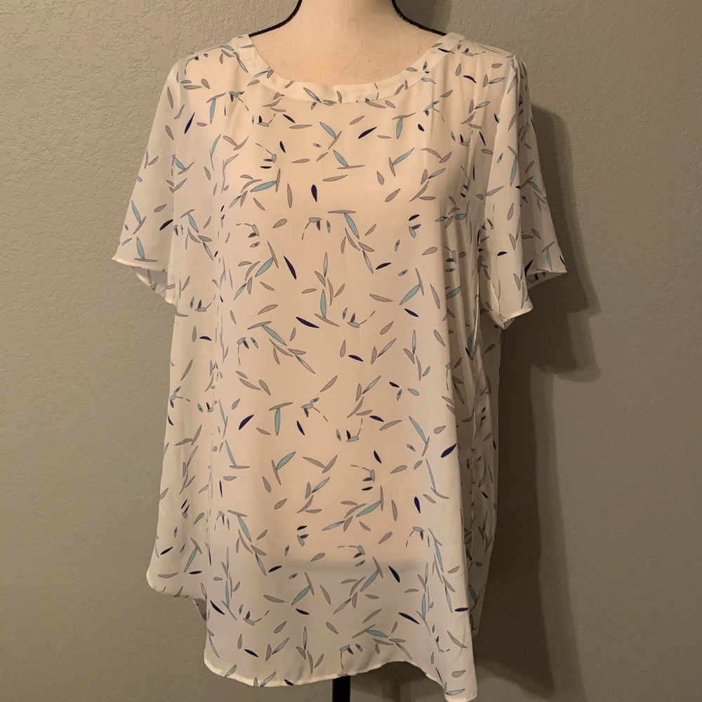 Abstract Short Sleeve Blouse